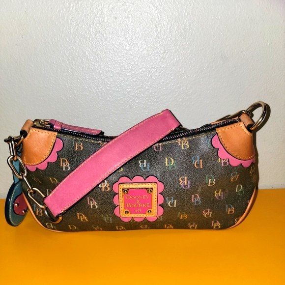 Dooney & Bourke Handbags - Euc Dooney and bourke bag purse y2k